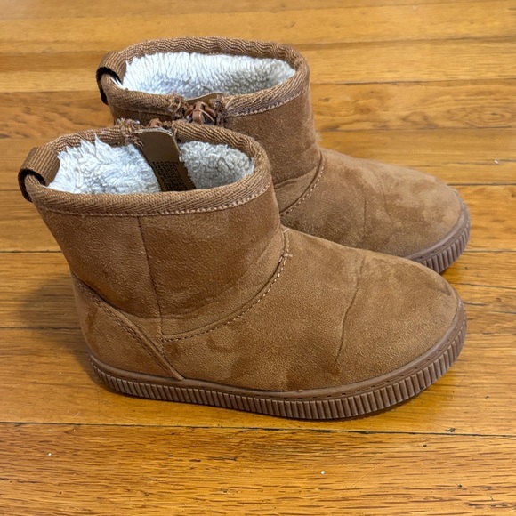 Cat&Jack Brown Suede Ankle Boots with Faux Fur Lining, Size 7 - Picture 1 of 5